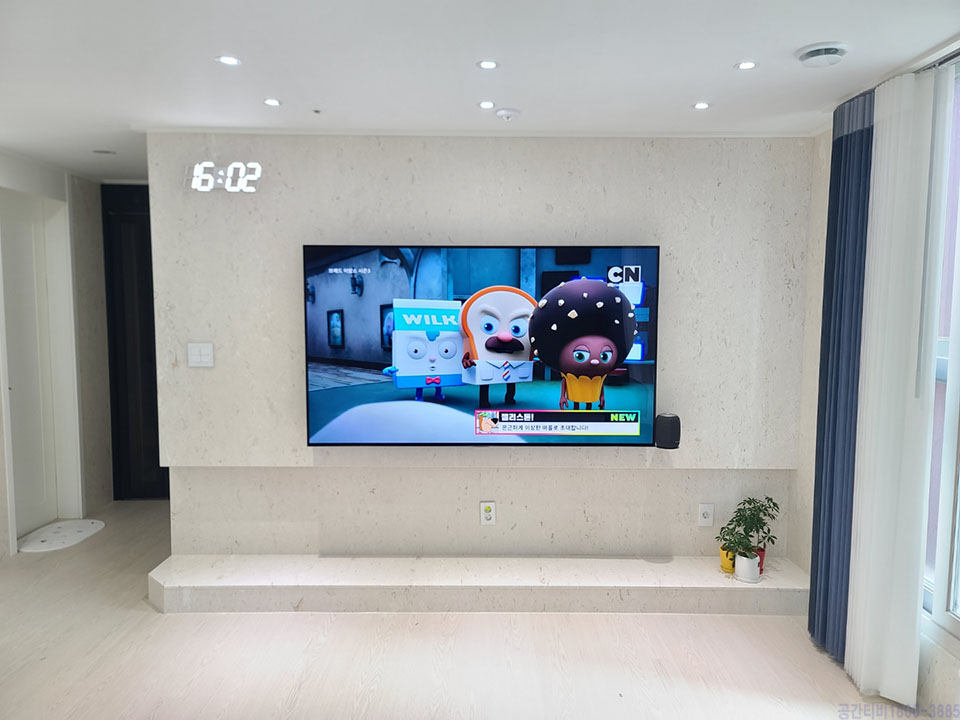 검단 벽걸이티비설치 검단신도시 아파트 전문 시공 벽걸이 TV 설치 시공 사진 4