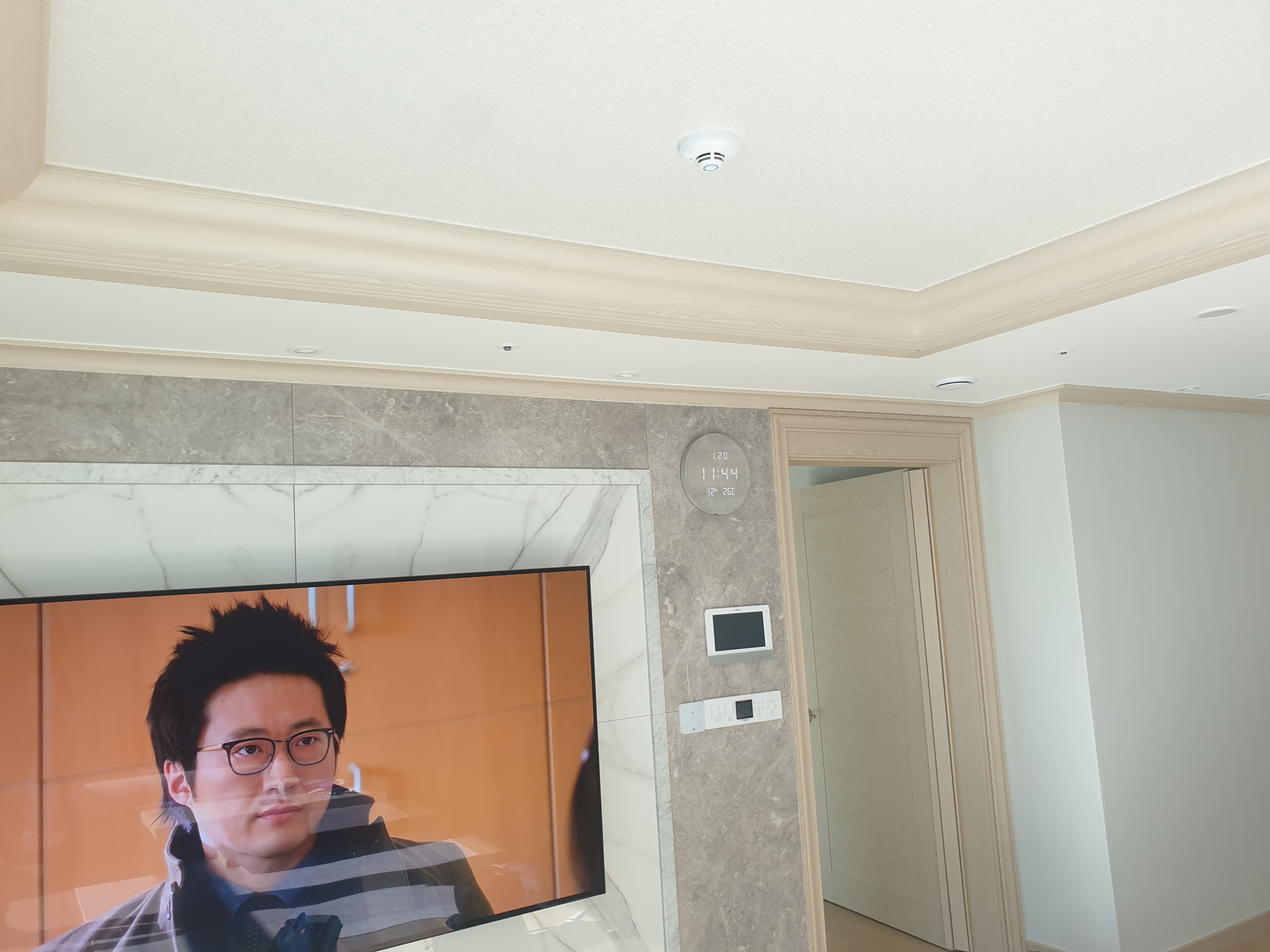 KakaoTalk_20230120_114642463_03.jpg