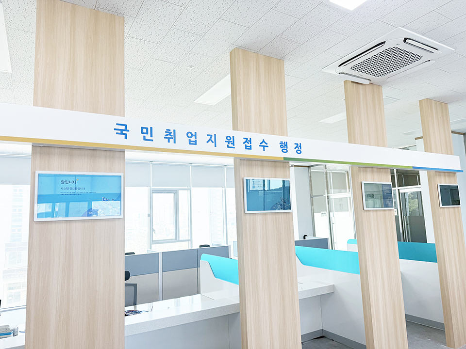 울산 벽걸이TV설치 타공·선정리 선정리 벽걸이 TV 설치 시공 사진 1