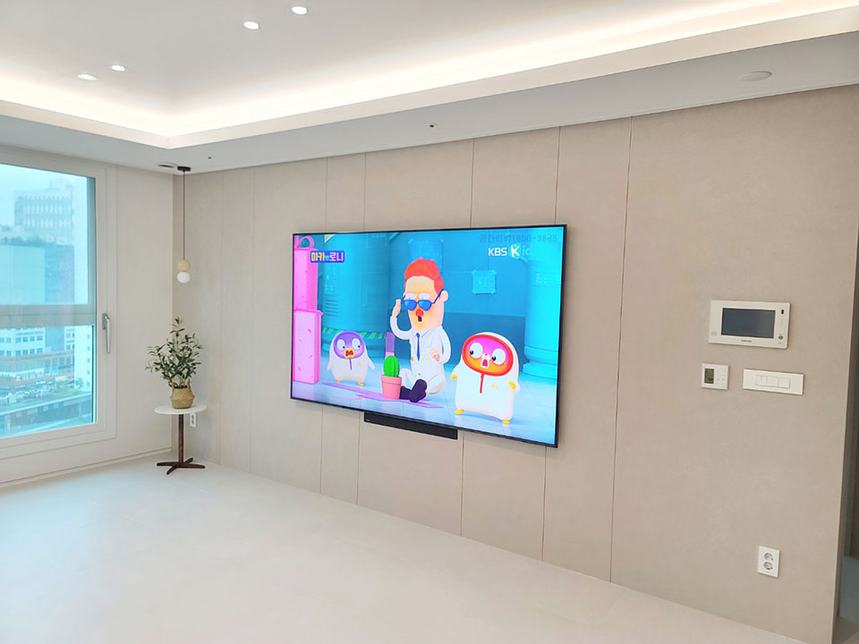 98인치TV설치5.png