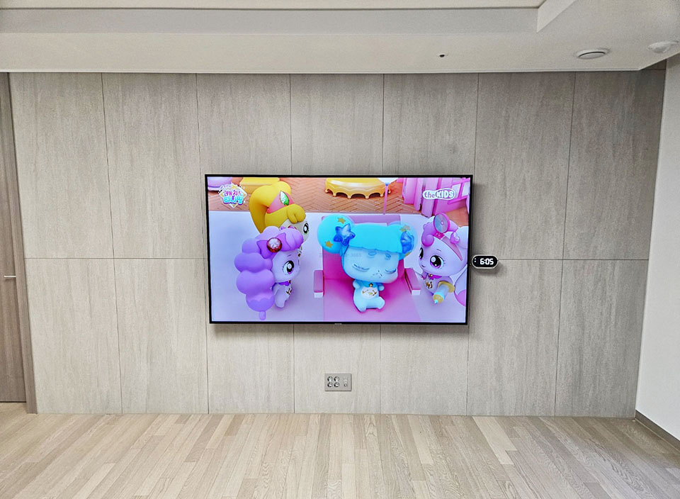 인천 중구 벽걸이TV설치 입주·이사 선정리 벽걸이 TV 설치 시공 사진 2