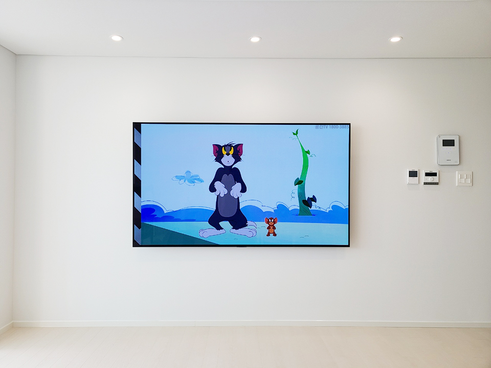 구리 벽걸이티비설치 아파트 TV설치·선정리 전문 벽걸이 TV 설치 시공 사진 4