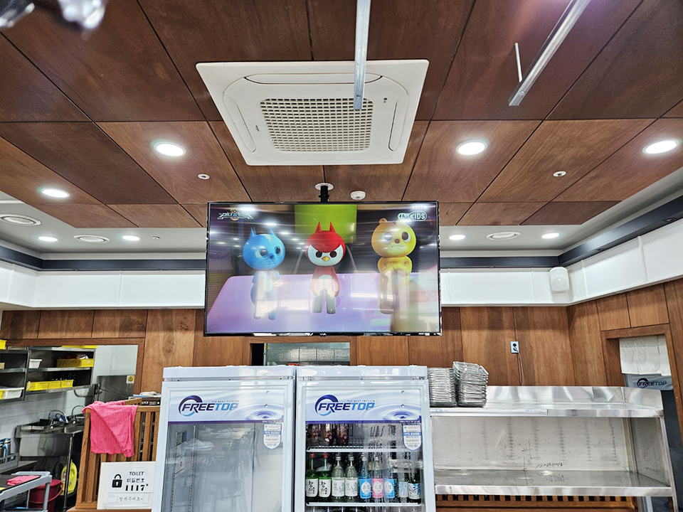 작전동 벽걸이티비설치 아파트 TV교체·선정리 전문 벽걸이 TV 설치 시공 사진 4